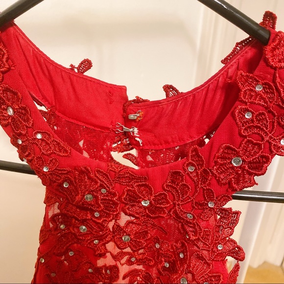Gorgeous Red Embellished Halter Open Back Dress - Picture 5 of 5